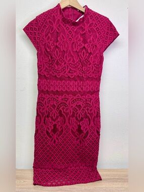 NWT Baltic Born Aria Lace Column Sheath Large Red Cap Holiday Christmas Dress L